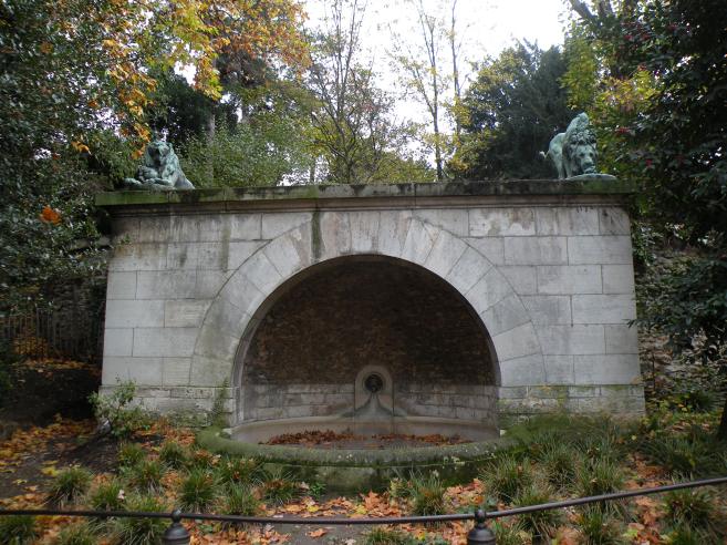  fontaine aux Lions, entrée du Jardin des Plantes